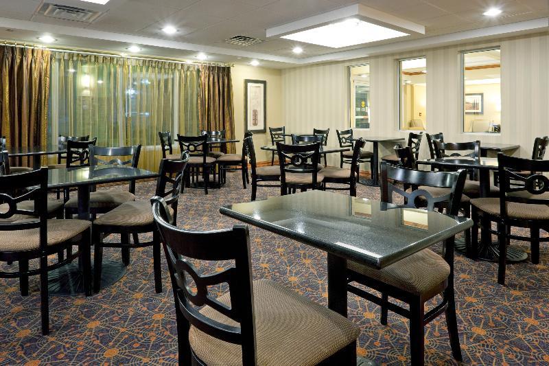 Holiday Inn Express & Suites West Long Branch - Eatontown By Ihg Exterior photo