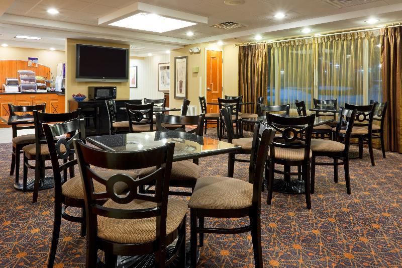 Holiday Inn Express & Suites West Long Branch - Eatontown By Ihg Exterior photo